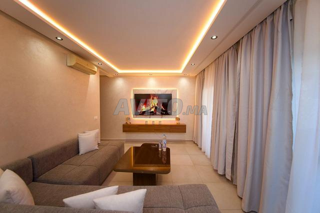 Appartement de luxe avec vue sur la piscine