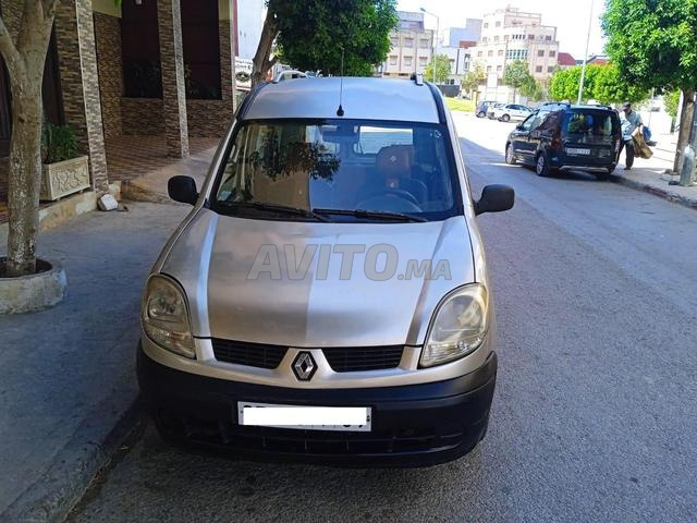 رينو كانجو ديزل يدوية 2006 في طنجة