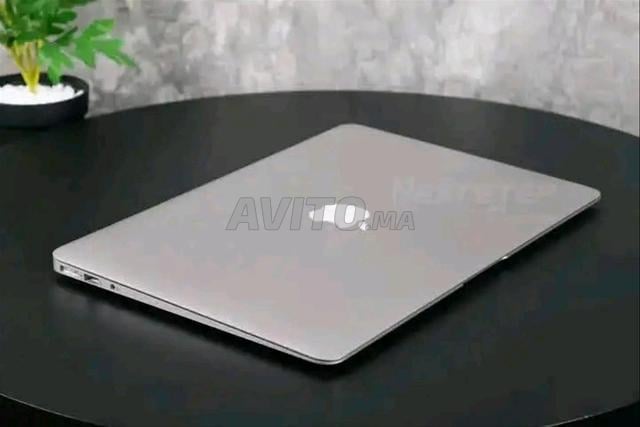 MacBook air slim disque SSD batterie 3h