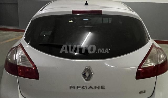 Renault Megane Diesel Manuelle 2011 à Tanger - 2