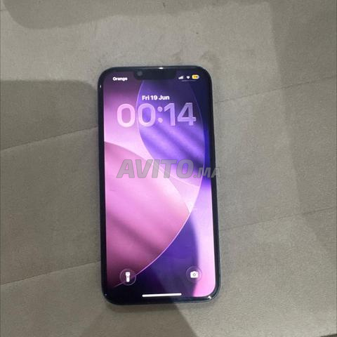 iPhone 13 128 Go très bon état - 2