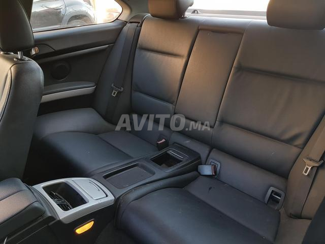 BMW 320i كوبيه - 2