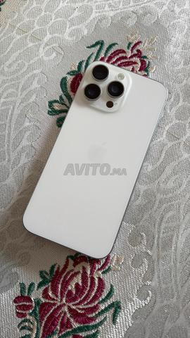 iPhone 16 Pro Max bon état