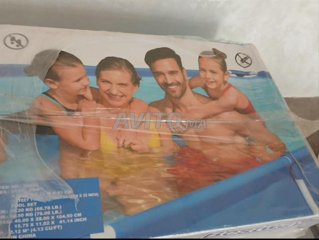 Piscine neuve jamais utilisée - 2