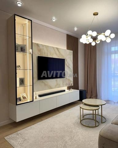 Meuble TV Moderne avec Habillage Mural - 2