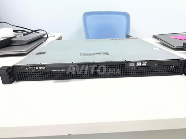 خادم Dell PowerEdge R220 - 2
