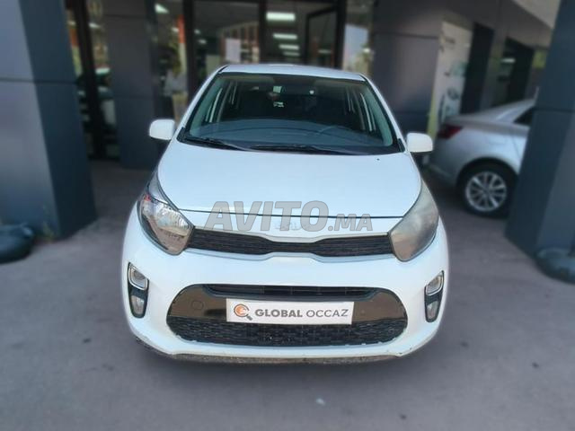 Kia Picanto Essence Automatique 2021 à Marrakech