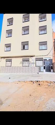 Appartement à vendre 90 m² à Laâyoune - 2