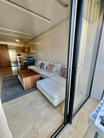 🔥 Studio meublé 48 m² à louer – Balcon, parking - 2