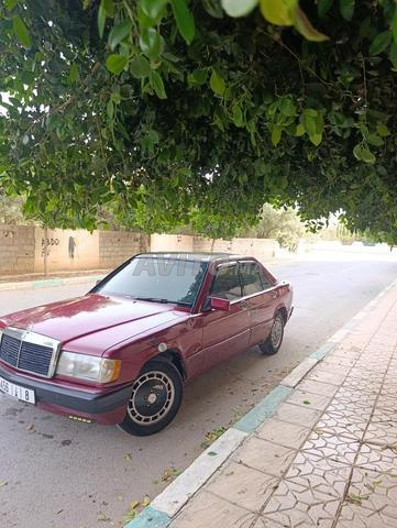 Mercedes 190 - 2
