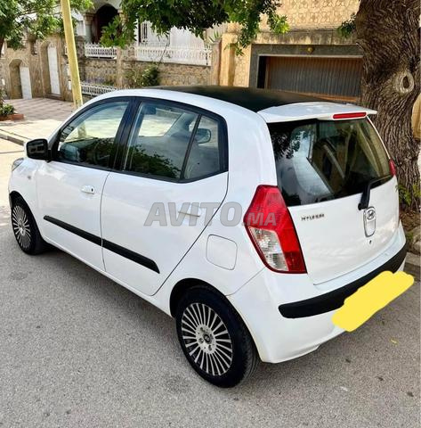 Hyundai i10 essence - 2