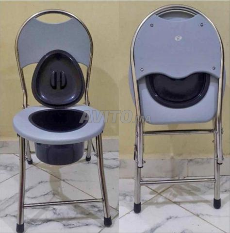 Fauteuil roulant de toilette mobile - 2