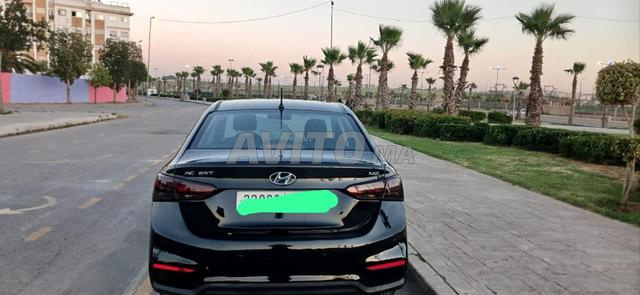 Hyundai Accent - 2