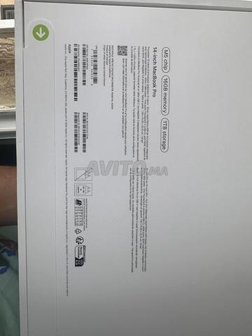 MacBook Pro 14” M5 16Go RAM / 1To Neuf - 2