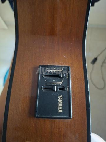 Guitare YAMAHA CLASSIQUE - 2