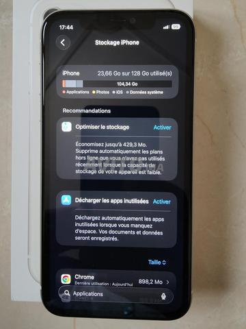 iPhone 11 excellent état importé 128go - 2