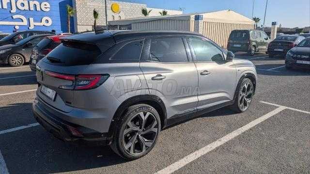 رينو أوسترال هجينة أوتوماتيكية 2024 - 2
