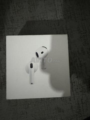 Airpods 4 avec réduction de bruit neuf - 2