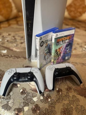 PS5 standard deux manettes - 2