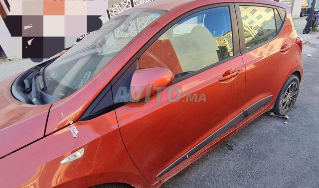 Hyundai i10 Essence Manuelle 2017 à Tanger - 2