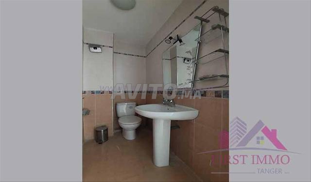 Spacieux appartement en plein centre ville à louer