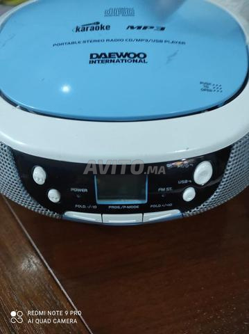 مشغل أقراص CD بجودة ممتازة ماركة Daewoo