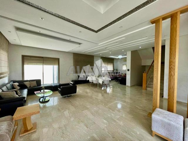 فيلا فخمة 360 م² — بوسكورة - 2