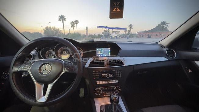Mercedes benz w204 2011 à vendre 