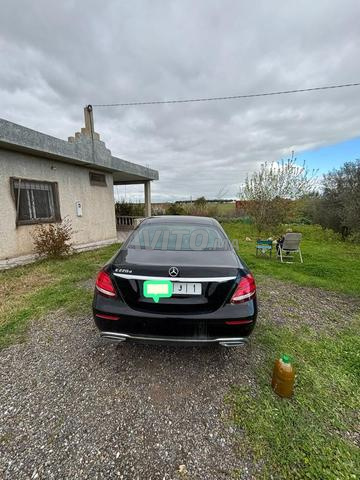 Mercedes E220 - 2
