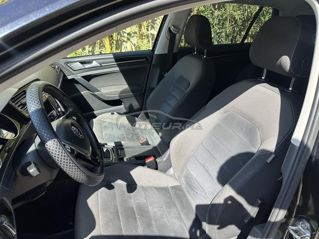 je mets en vente ma voiture en bonne état 