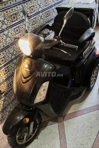 دراجة كهربائية ثلاثية العجلات لذوي الاحتياجات الخاصة - 2