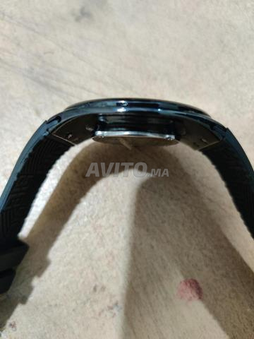 Montre Givenchy original Slim - 2