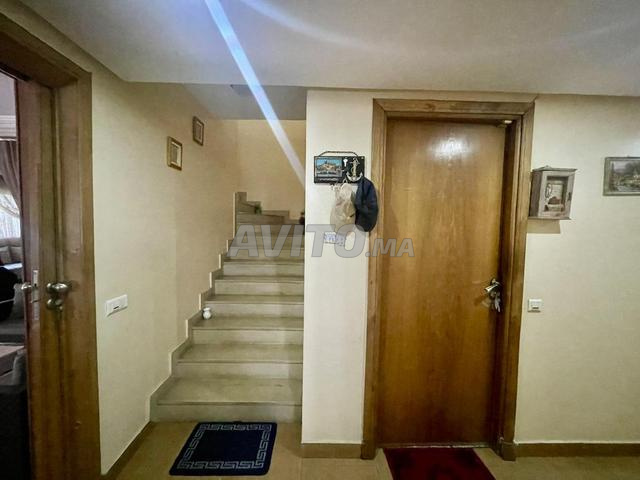 فيلا 540م² 5 غرف نوم مسبح سيدي معروف MZ-936887