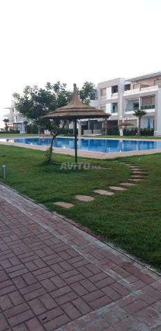 appart avec piscines à Mansouria