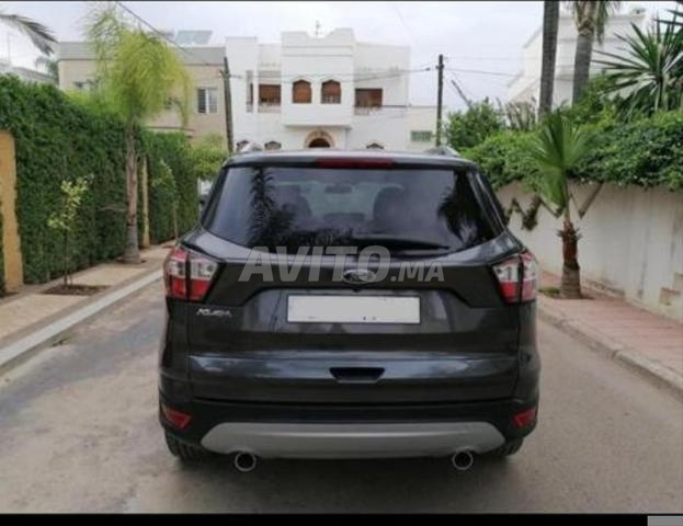 Ford Kuga Diesel Manuelle 2018 à Kénitra - 2