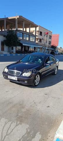 MERCEDES CLASSE C 220CDI AVANTGARDE - 2