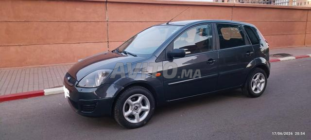 Ford Fiesta - 2
