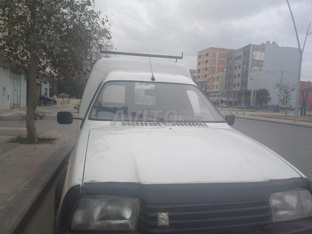 سيارة سيكانز جيدة