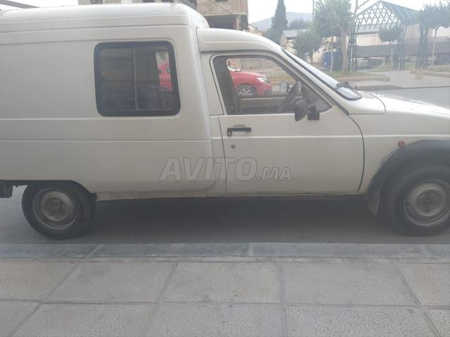 Voiture Secans bonne - 2