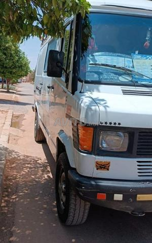 Mercedes-Benz 207D Diesel Manuelle 1994 - 2