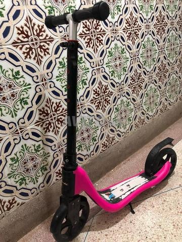 دراجة Btwin poply 500 و سكوتر صغير - 2