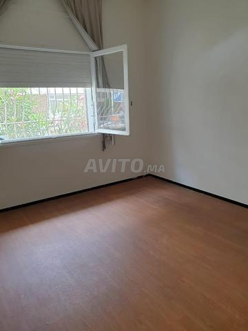 Studio loft vide sécurisé pour filles, centre Twin Center - 2