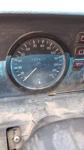 Mercedes-Benz 210 Diesel Manuelle 1994 à Laâyoune - 2