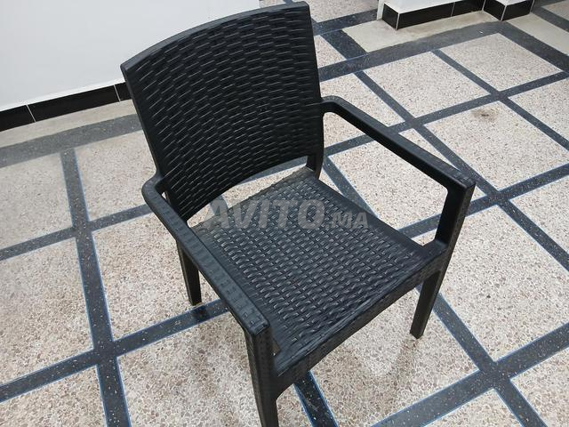 30 (chaises) (tables) 15 - 2