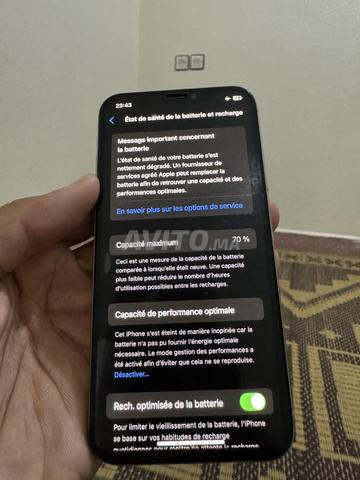 iPhone XS argenté - 2