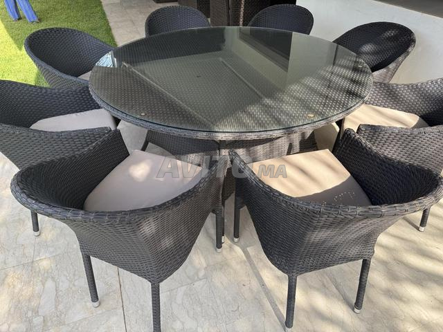Grande Table de jardin ronde 8 chaises - 2