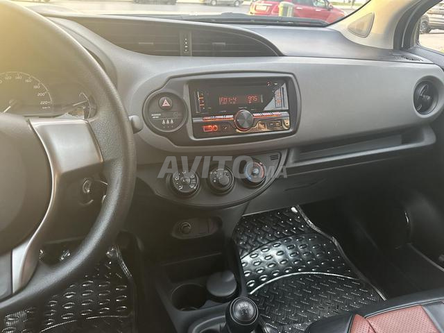 Toyota Yaris en excellent état - 2