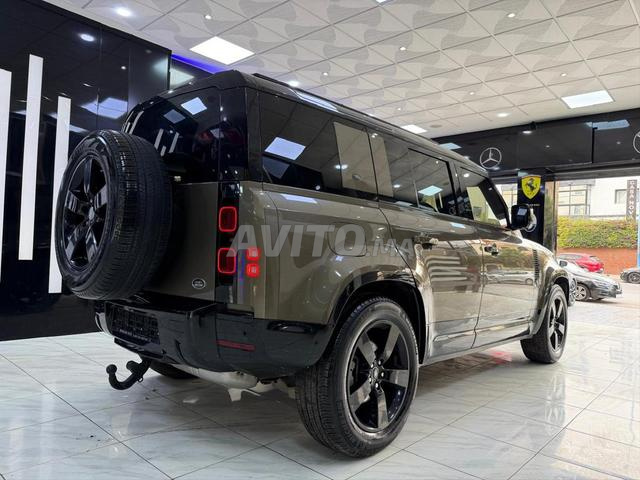 Land Rover Defender 130 2023 photo 5