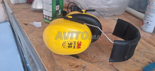 Casque anti-bruit 3M - 2