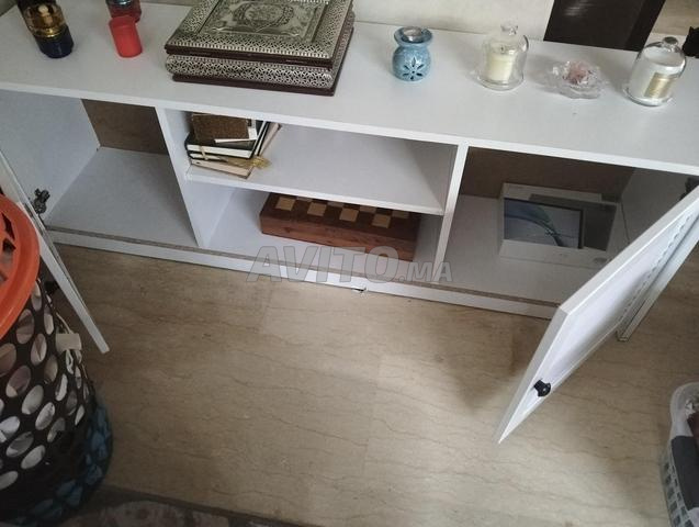 Meuble TV blanc presque neuf